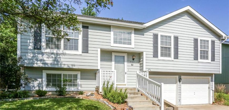 Homes for Sale in Platte City, MO 64079 | 2104  Catie Lane