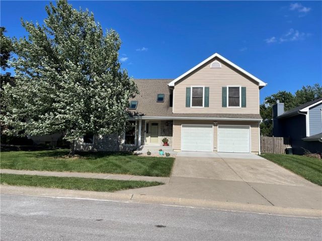 Homes for Sale in Kansas City, MO 64155 | 10223 N Baltimore Avenue