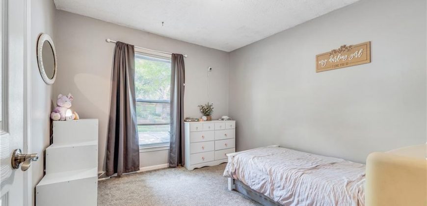 Homes for Sale in Liberty, MO 64068 | 853  York Place