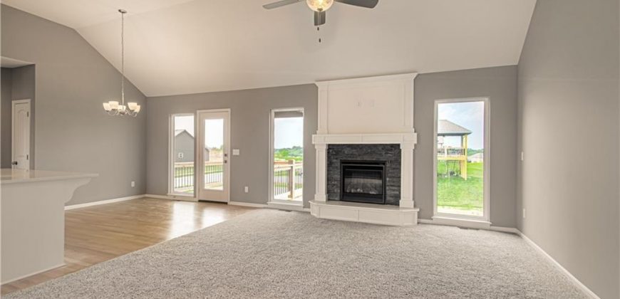 Homes for Sale in Liberty, MO 64068 | 988  Poplar Lane