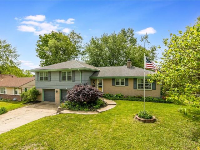 Homes for Sale in Kansas City, MO 64119 | 3719 NE 48th Street