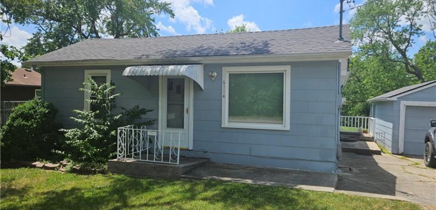 Homes for Sale in Gladstone, MO 64118 | 6114 N Main Street