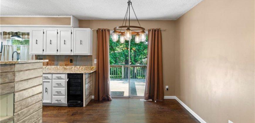 Homes for Sale in Kansas City, MO 64118 | 708 NE 80th Terrace