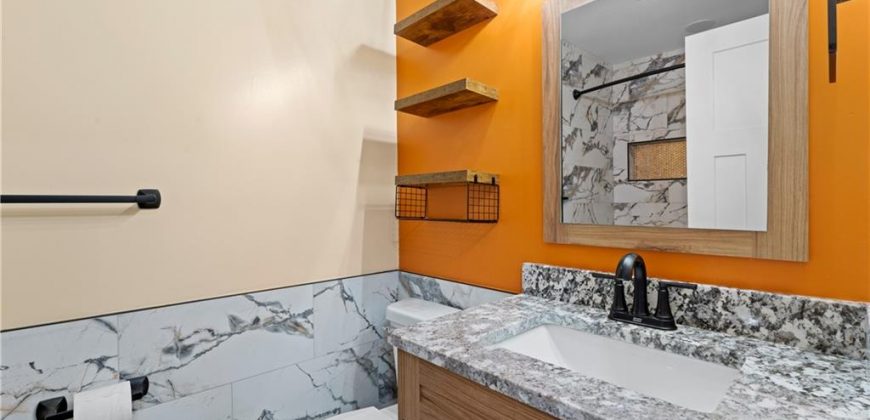 Homes for Sale in Kansas City, MO 64118 | 708 NE 80th Terrace