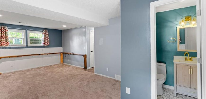 Homes for Sale in Kansas City, MO 64118 | 708 NE 80th Terrace