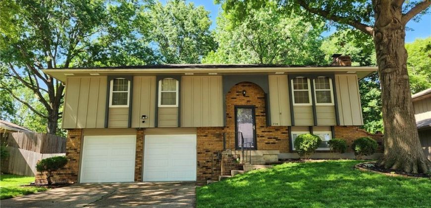 Homes for Sale in Kansas City, MO 64118 | 708 NE 80th Terrace