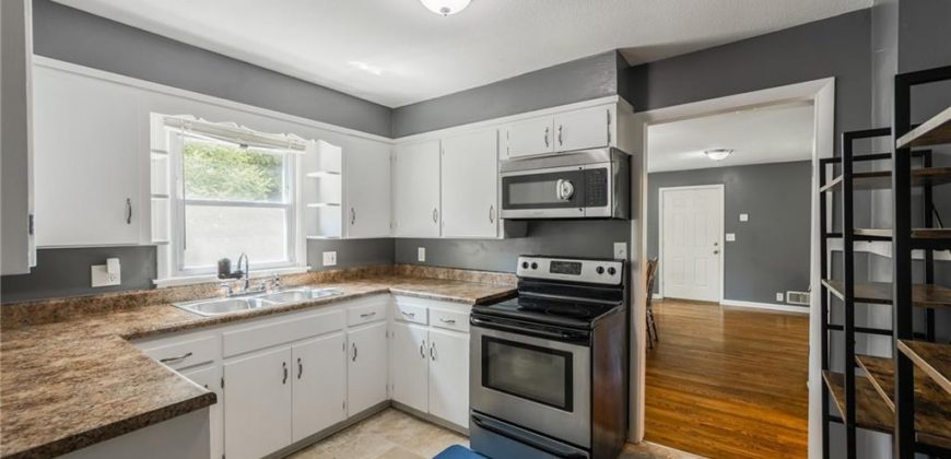 Homes for Sale in Kansas City, MO 64118 | 1201 NE 72nd Street