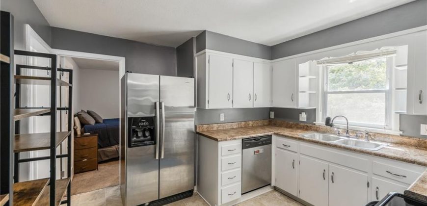 Homes for Sale in Kansas City, MO 64118 | 1201 NE 72nd Street