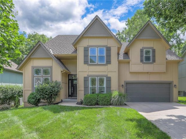 Homes for Sale in Parkville, MO 64152 | 5509  Sleepy Hollow Road
