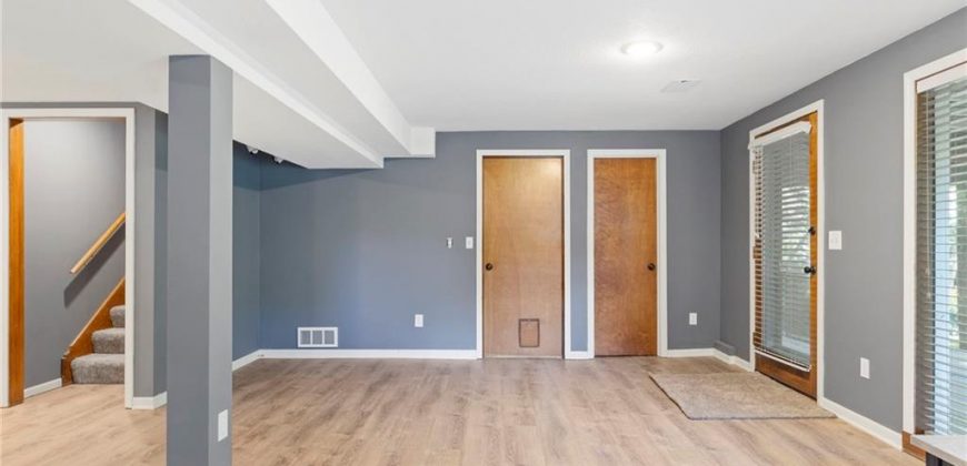Homes for Sale in Kansas City, MO 64116 | 4416 NW Normandy Lane