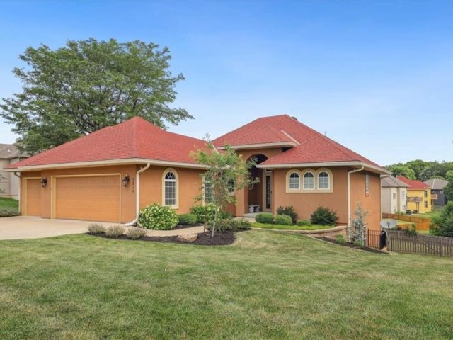 Homes for Sale in Kansas City, MO 64199 | 5214 NE 70th Street