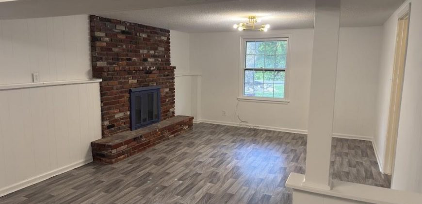 Homes for Sale in Liberty, MO 64068 | 1108 N Ridge Avenue