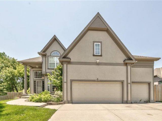 Homes for Sale in Kansas City, MO 64151 | 8116 N Cosby Avenue