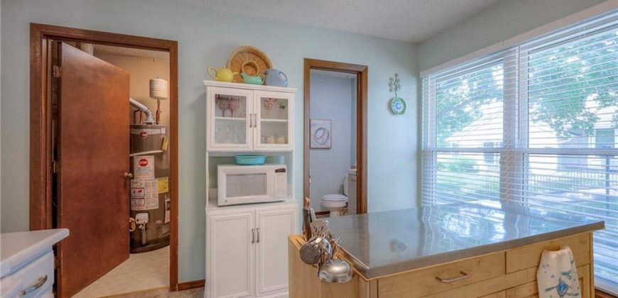 Homes for Sale in Kansas City, MO 64151 | 5729 N Oregon Avenue