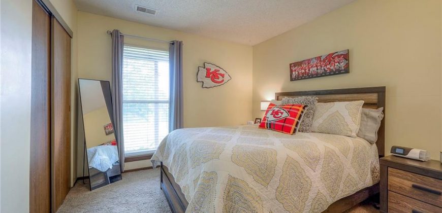 Homes for Sale in Kansas City, MO 64151 | 5729 N Oregon Avenue