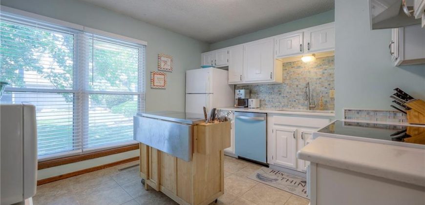 Homes for Sale in Kansas City, MO 64151 | 5729 N Oregon Avenue