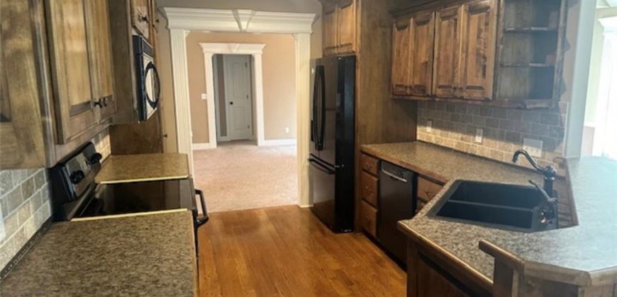 Homes for Sale in Kearney, MO 64060 | 1703  Esther Drive
