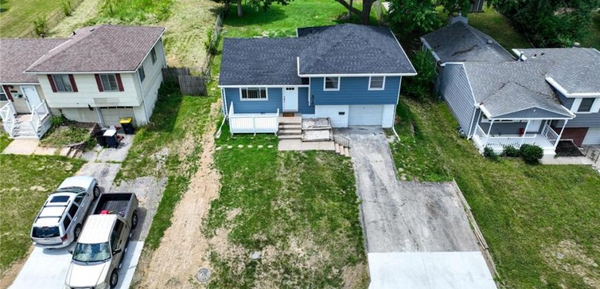 Homes for Sale in Kansas City, MO 64119 | 4916 N Manchester Avenue