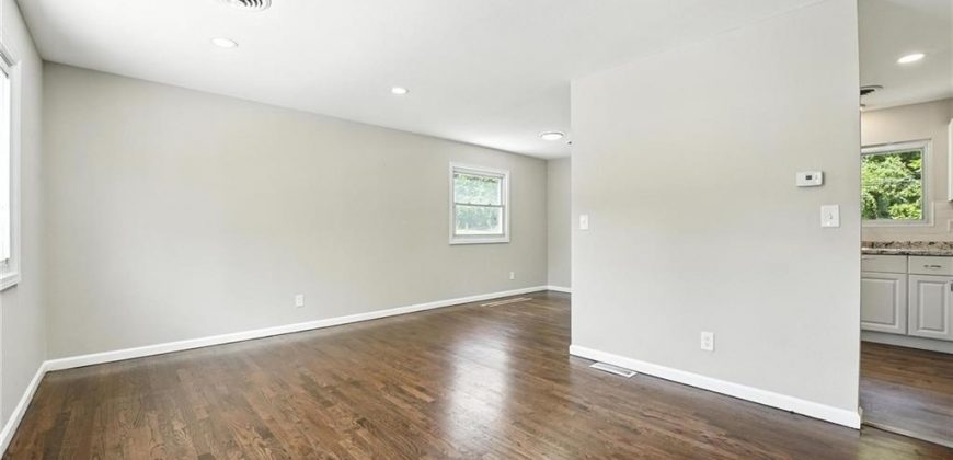 Homes for Sale in Kansas City, MO 64119 | 4916 N Manchester Avenue