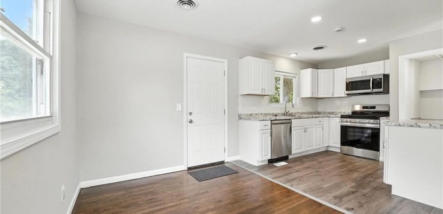 Homes for Sale in Kansas City, MO 64119 | 4916 N Manchester Avenue