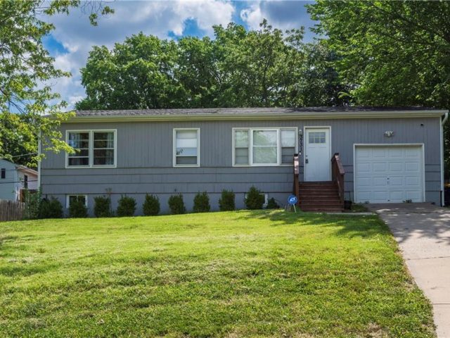 Homes for Sale in Kansas City, MO 64117 | 3731 N Cypress Avenue