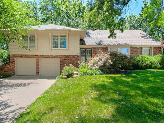 Homes for Sale in Kansas City, MO 64151 | 5009 NW 83rd Terrace