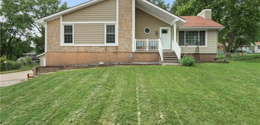 Homes for Sale in Kansas City, MO 64155 | 10606 N Grand Avenue