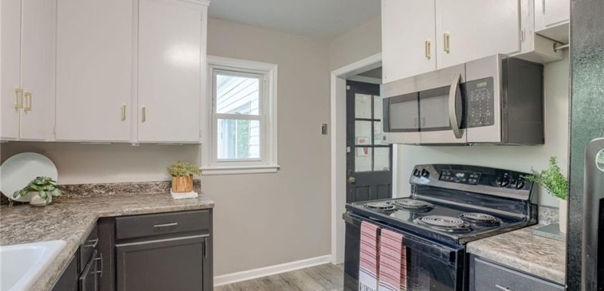 Homes for Sale in Kansas City, MO 64118 | 4944 N Brooklyn Avenue