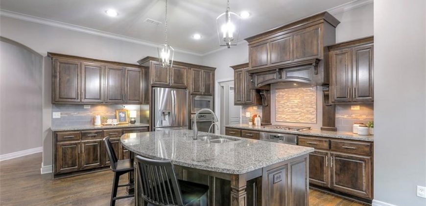 Homes for Sale in Parkville, MO 64152 | 14095 NW 60th Court