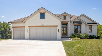 Homes for Sale in Kansas City, MO 64157 | 10221 N Potter Avenue