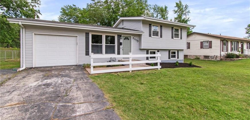 Homes for Sale in Gladstone, MO 64119 | 6405 N Indiana Avenue
