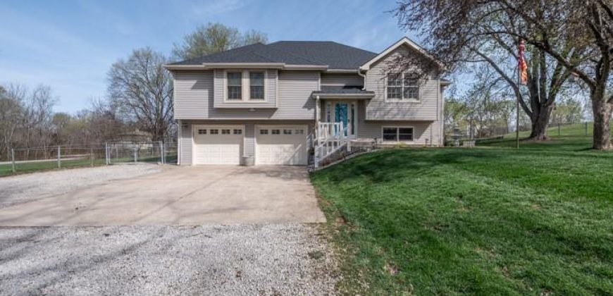 Homes for Sale in Kansas City, MO 64164 | 6620 NW 136th Street