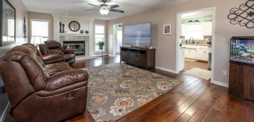 Homes for Sale in Kansas City, MO 64164 | 6620 NW 136th Street