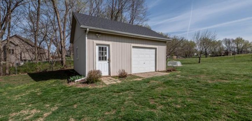 Homes for Sale in Kansas City, MO 64164 | 6620 NW 136th Street