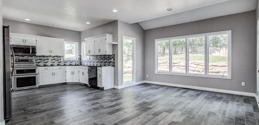 Homes for Sale in Kansas City, MO 64119 | 6700 N Charlston Drive