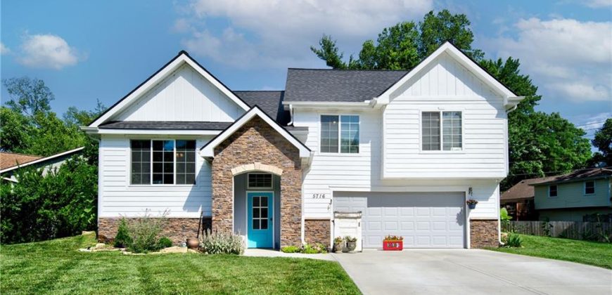 Homes for Sale in Parkville, MO 64152 | 5716 NW Creekview Drive