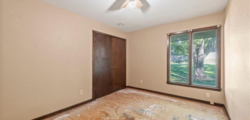 Homes for Sale in Liberty, MO 64068 | 527  Lancelot Drive