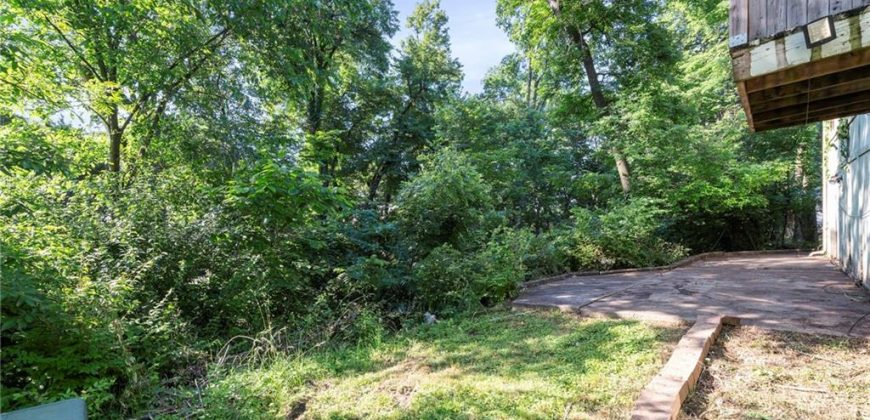 Homes for Sale in Liberty, MO 64068 | 527  Lancelot Drive