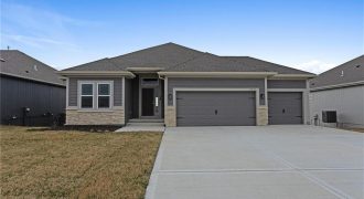 Homes for Sale in Kansas City, MO 64156 | 3725 NE 90th Terrace