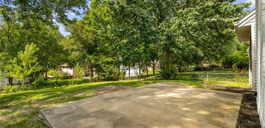 Homes for Sale in Kansas City, MO 64152 | 10206 NW 67th Street