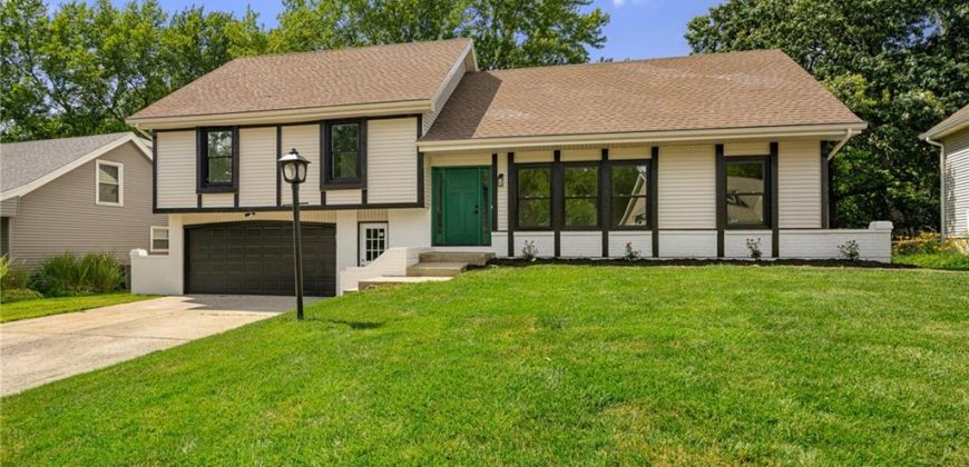Homes for Sale in Kansas City, MO 64152 | 10206 NW 67th Street