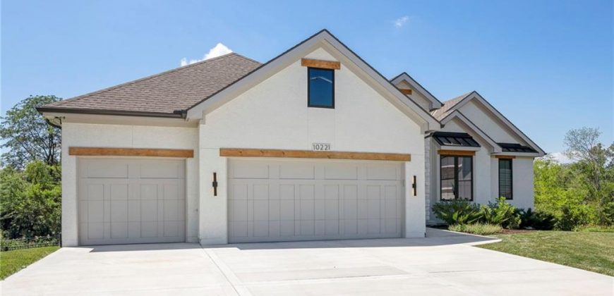 Homes for Sale in Kansas City, MO 64157 | 10221 N Potter Avenue