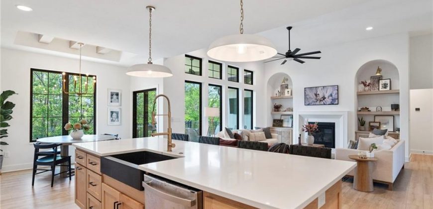 Homes for Sale in Kansas City, MO 64157 | 10221 N Potter Avenue