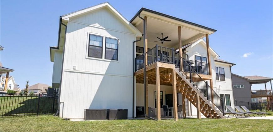 Homes for Sale in Kansas City, MO 64157 | 10221 N Potter Avenue