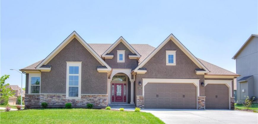 Homes for Sale in Kansas City, MO 64155 | 1605 NW 106th Terrace