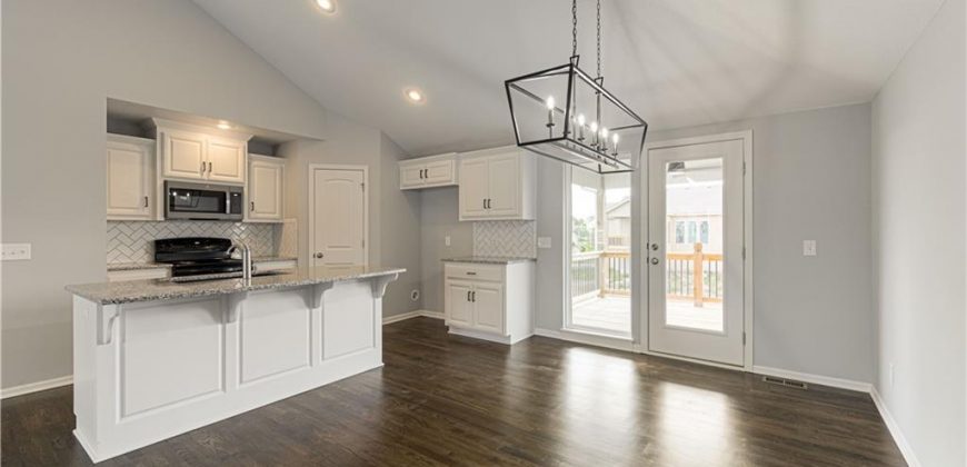 Homes for Sale in Kansas City, MO 64156 | 11802 N Bellaire Avenue
