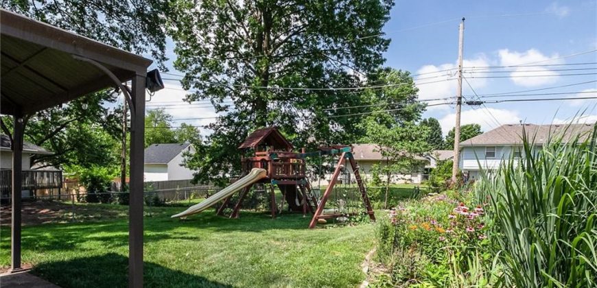 Homes for Sale in Gladstone, MO 64119 | 6714 N Bales Avenue
