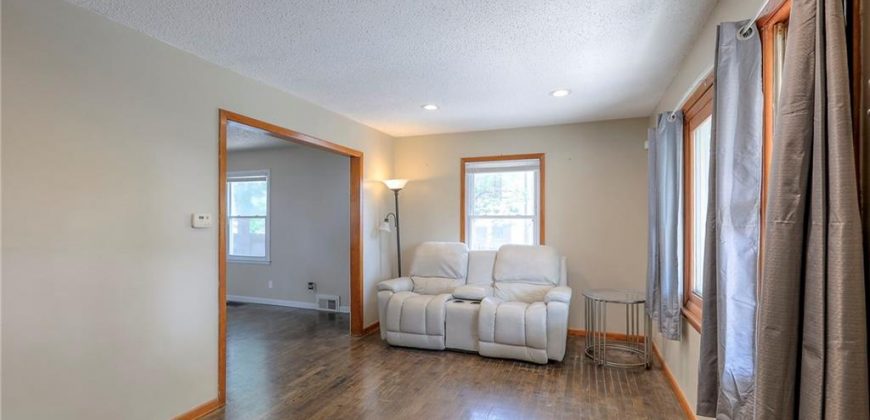 Homes for Sale in Kansas City, MO 64119 | 5032 N Bellaire Avenue