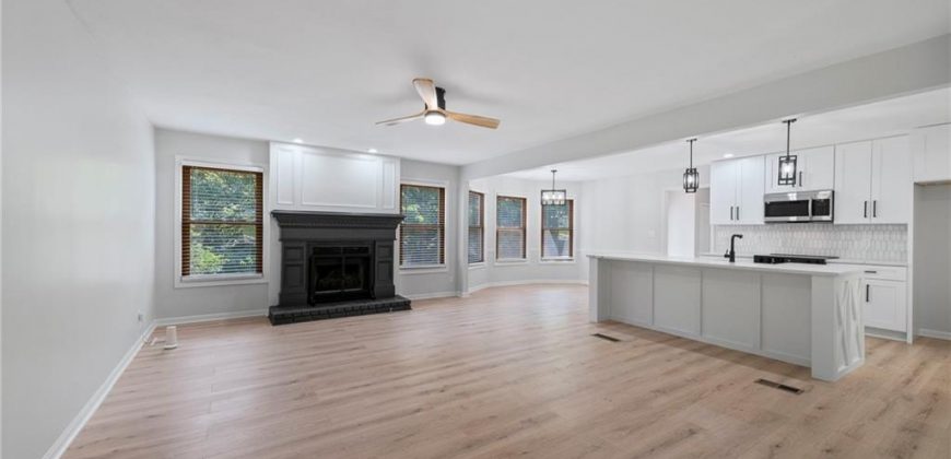 Homes for Sale in Kansas City, MO 64151 | 7319 N Ava Avenue