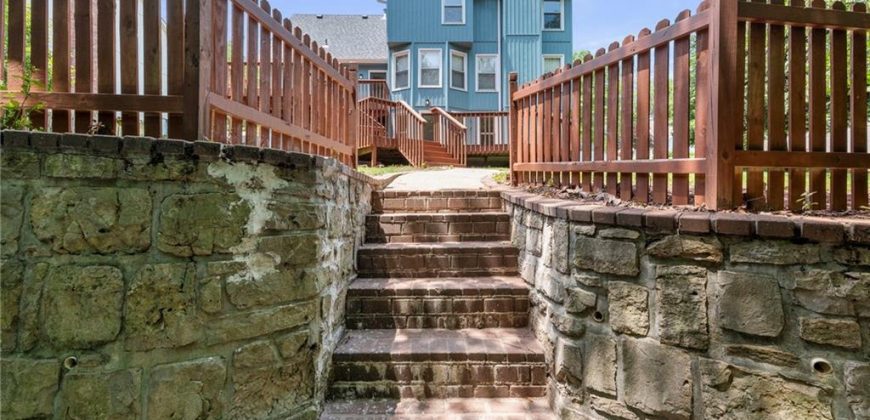 Homes for Sale in Kansas City, MO 64151 | 7319 N Ava Avenue